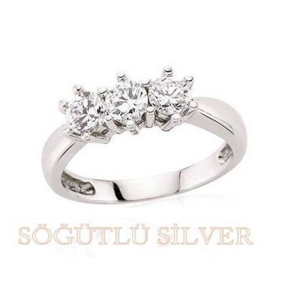 üç taşlı rodyumlu yüzük yüzük8275