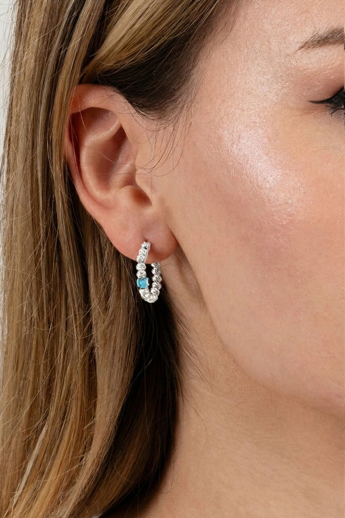 925 ayar gümüş küpe rodyumlu 20 mm nazarlı dorica halka küpe SGTL13162RODAJ